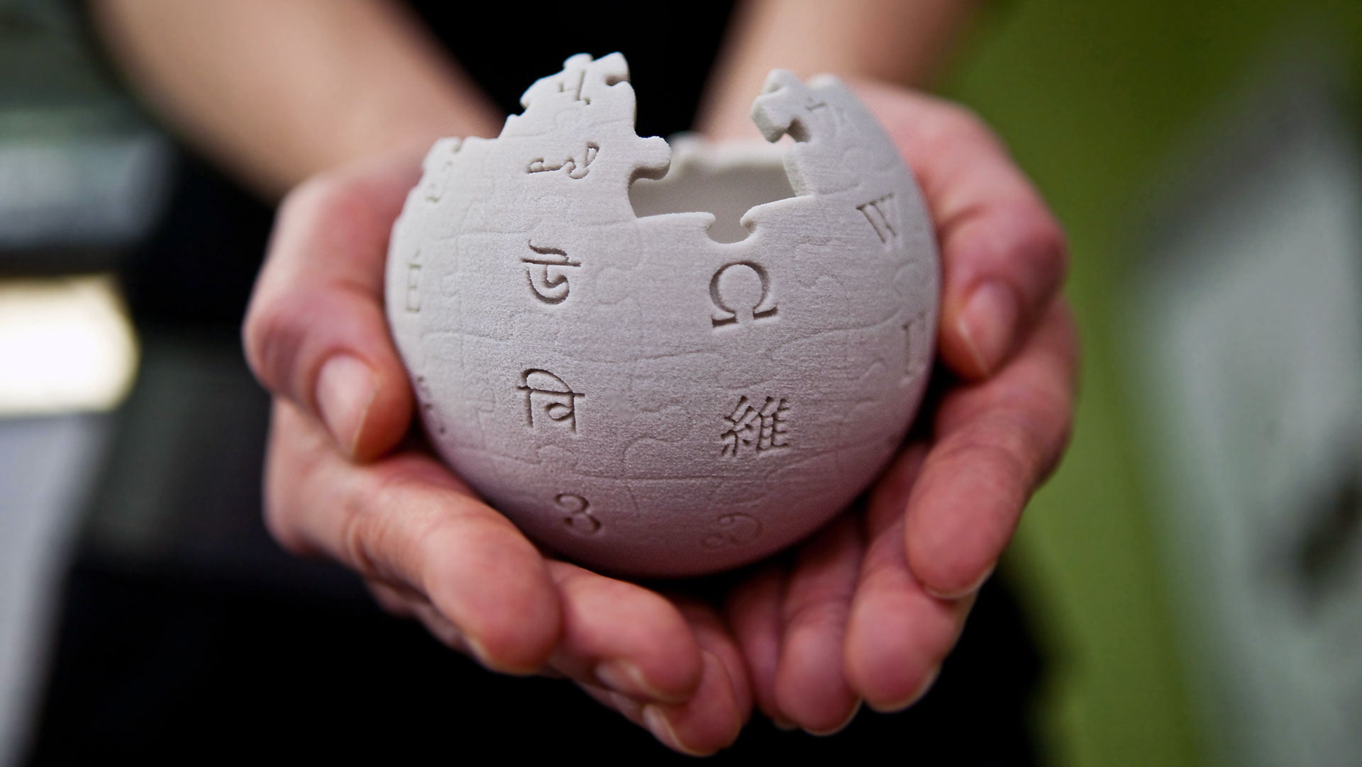 Спустя 8 лет Википедия прекратила принимать пожертвования в BTC и ETH